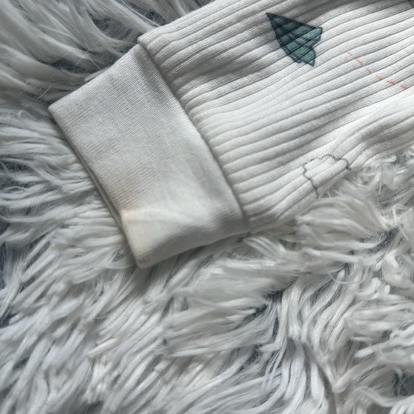 Carter’s | One Piece | 9 Month - Picture 2 of 5